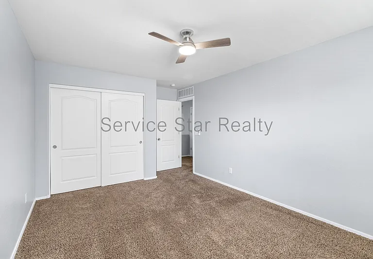 3448 E Merrill Ave — Photo 29