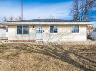 3914 46th St, Kenosha, WI 53144