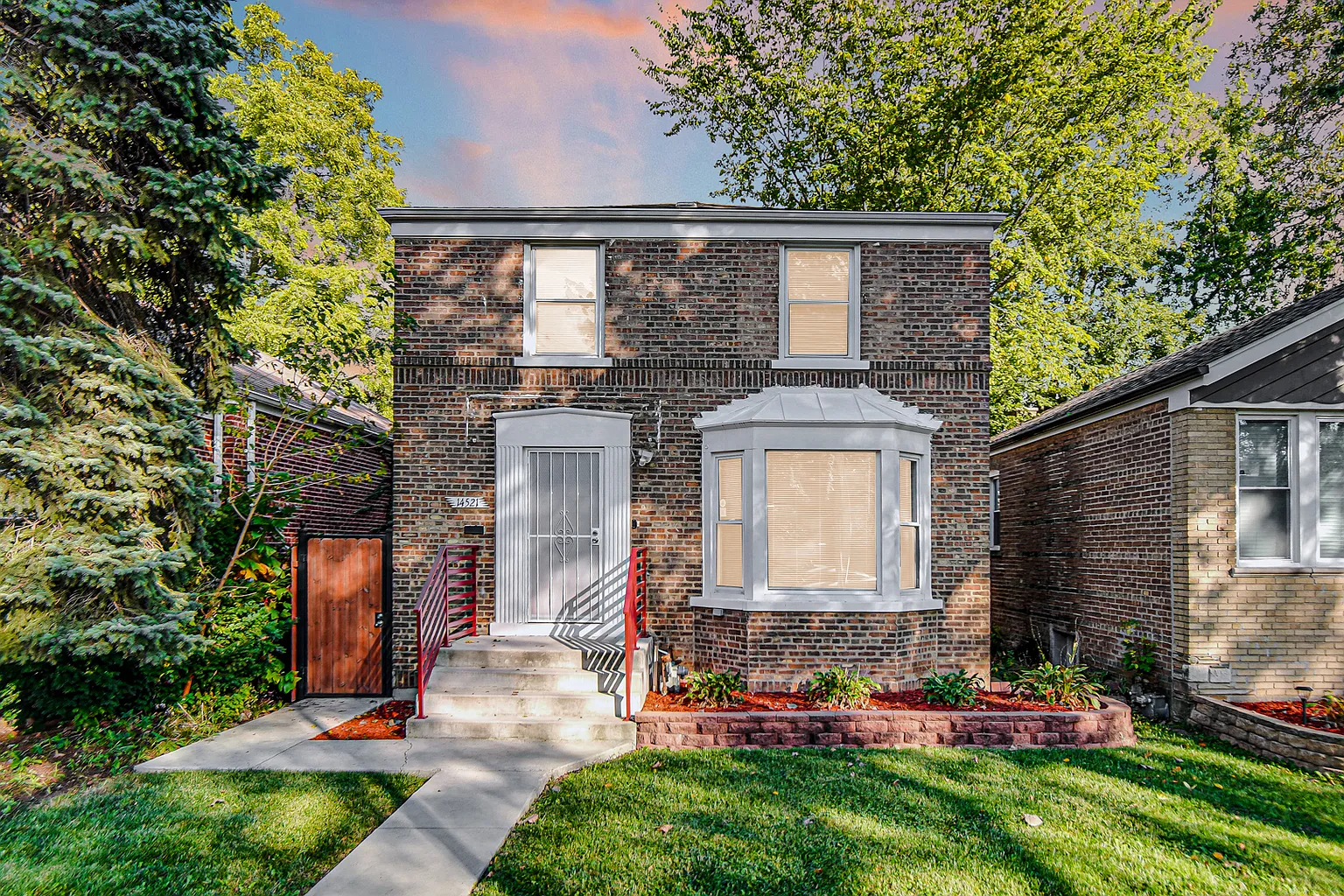 14521 S Michigan Ave photo 1