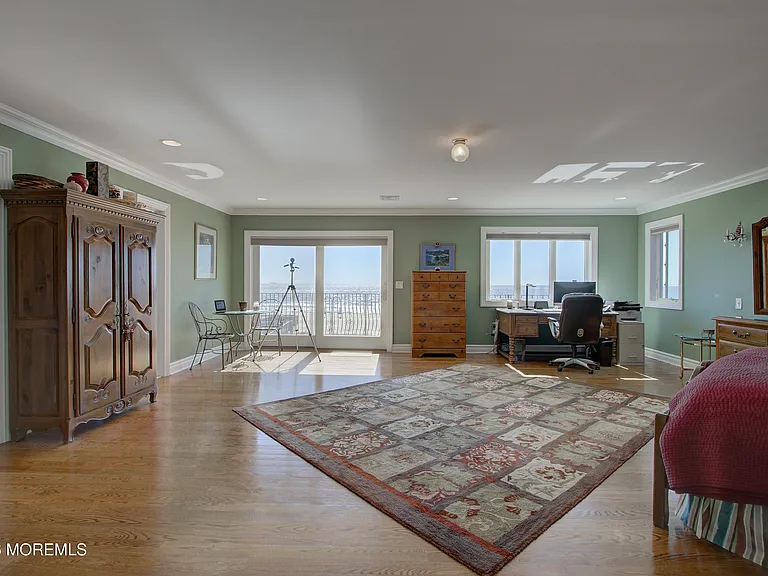 1007 Ocean Ave — Photo 38