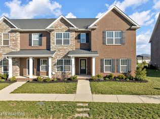 310 Broadberry Ave, Oak Ridge, TN 37830