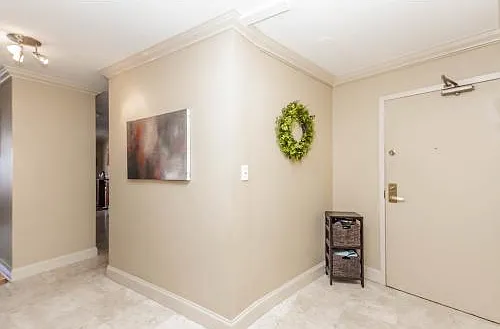 3930 N Pine Grove Ave #1501 — Photo 4