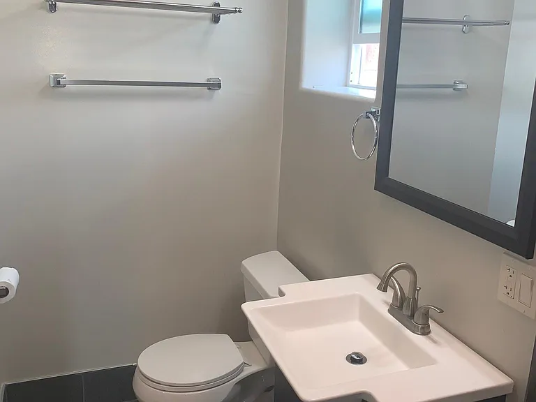 9414 Loch Avon Dr #1/2 — Photo 4