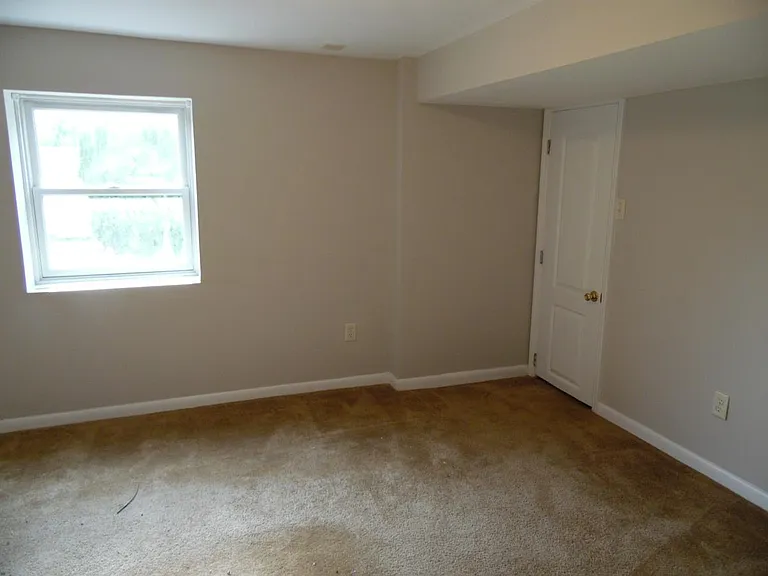 downstairs bedroom #2