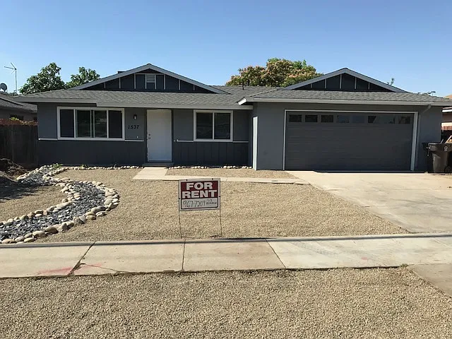 1537 E Kern Ave photo 1
