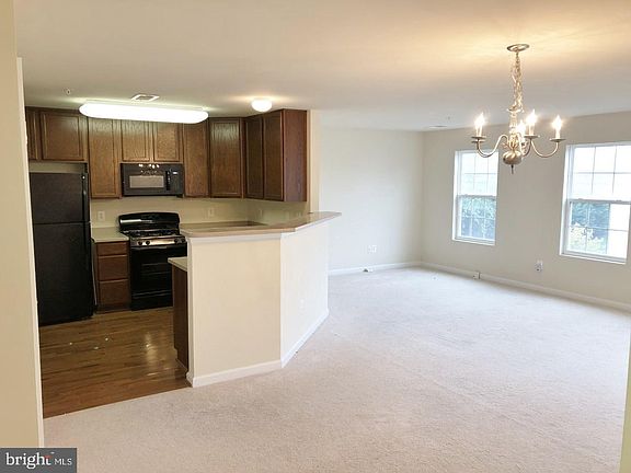 5th image of 11170 Wortham Crest Cir #105