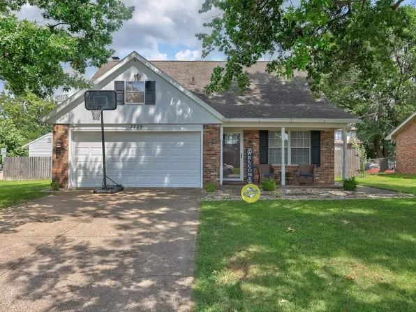 3229 Autumnwood Way, Evansville, IN 47715