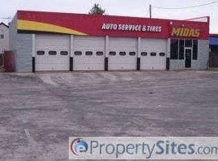 3215 Calumet Ave, Manitowoc, WI 54220