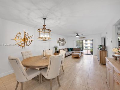 9301 SW 92nd Ave APT 220-C, Miami, FL, 33176