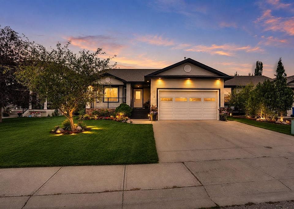1st image of 112 E Aspen Creek Cres
