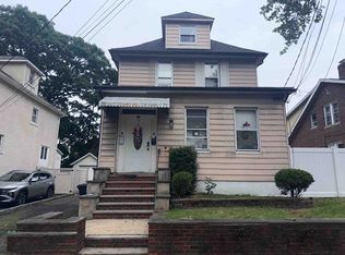 501 Lincoln Ave, Ridgefield, NJ 07657