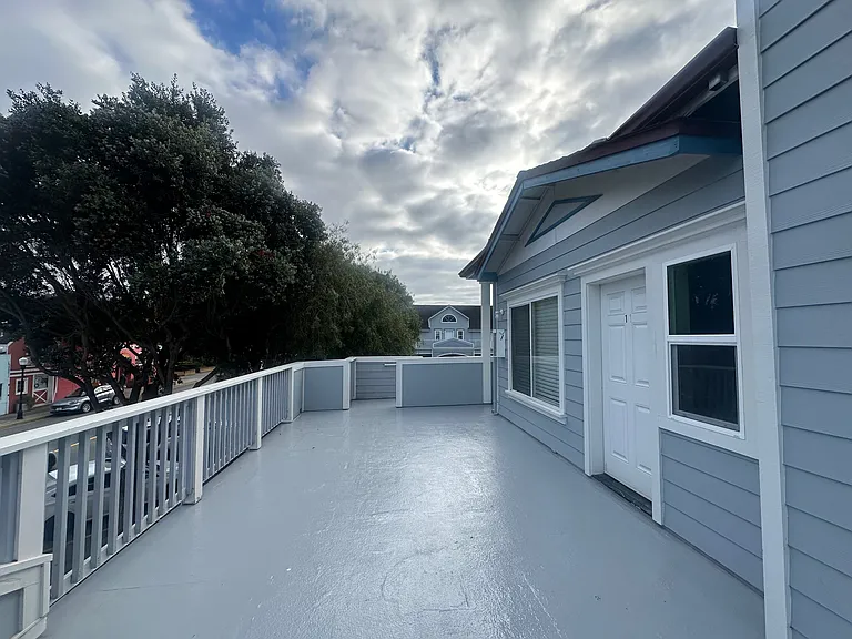 300 Main St #209 — Photo 14