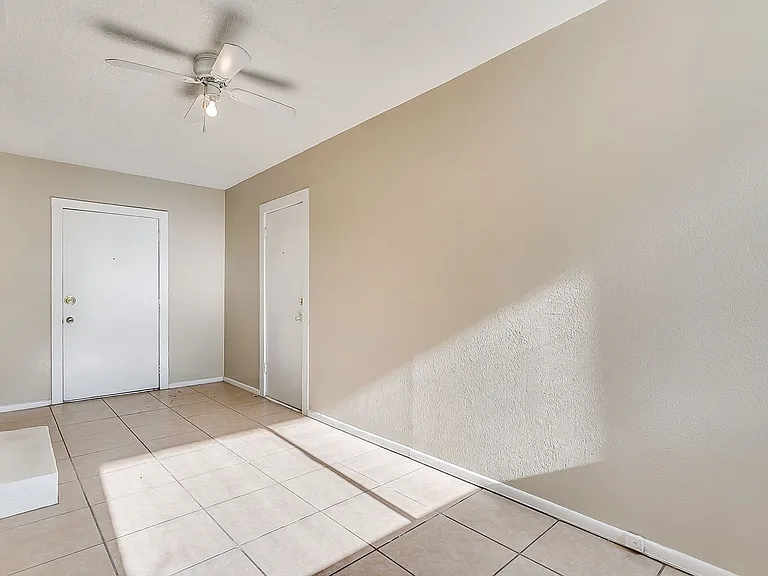 3928 Winfield Ave — Photo 25