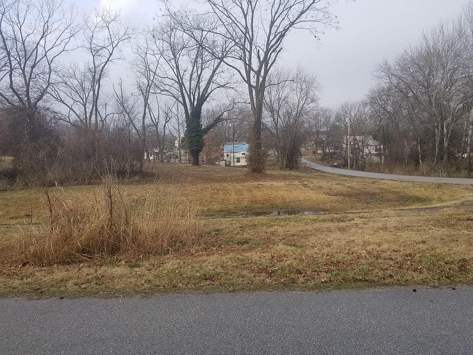 1st image of 500 S Grand Ave