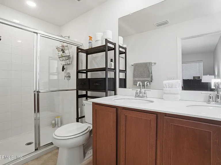 7662 Merchants Way — Photo 16
