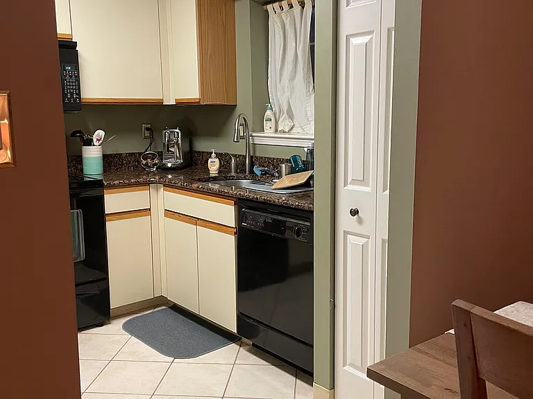 2751 Pennsylvania Ave #B203 — Photo 13