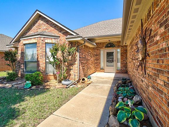 2nd image of 4224 Notting Hill Dr