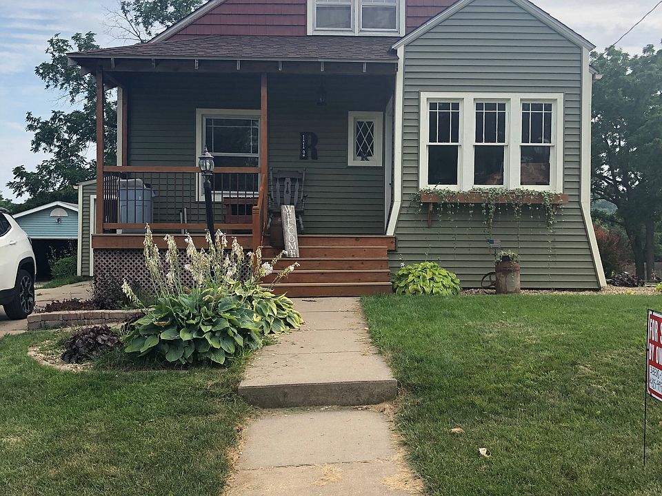 1st image of 112 W Hill St