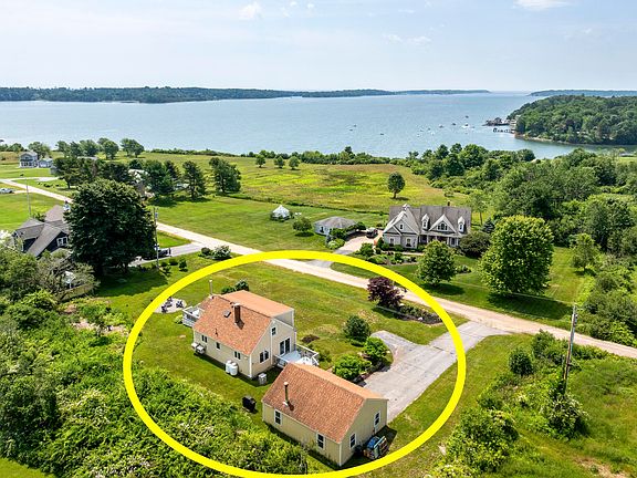 3rd image of 21 Morse Shore Road