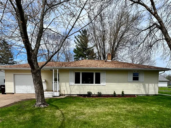 2120 Garfield Ave, Altoona, WI 54720