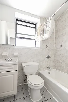 Rented by J Misrahi Realty Corp | media 5