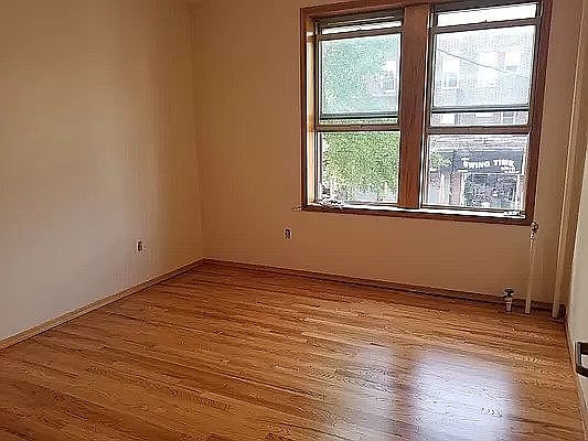 5th image of 29-29 23rd Ave #B