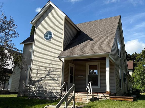 2nd image of 819 N 47th Ave E