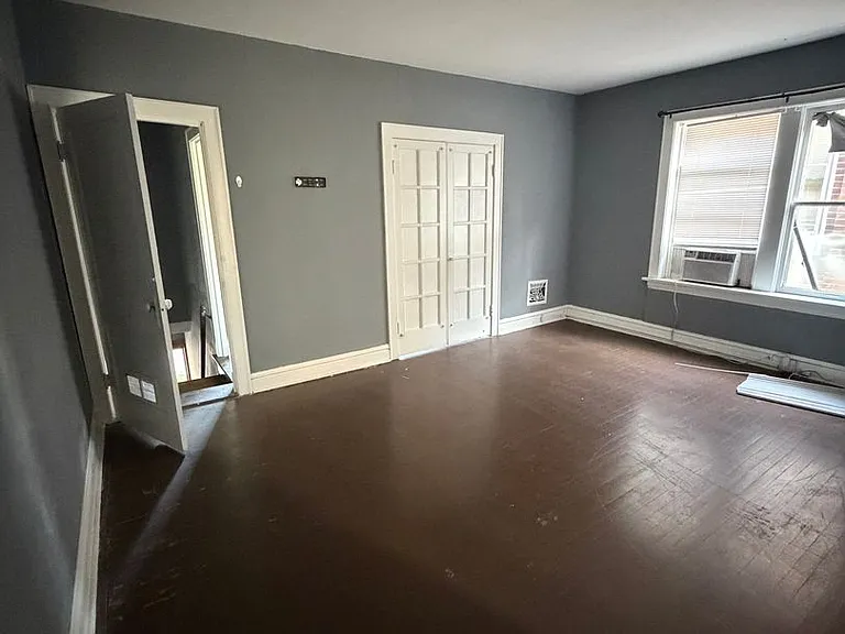 4513 Pennsylvania Ave — Photo 5