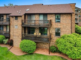 340 W Saint Joseph St APT 4, Green Bay, WI 54301