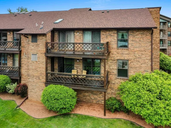 340 W Saint Joseph St APT 4, Green Bay, WI 54301