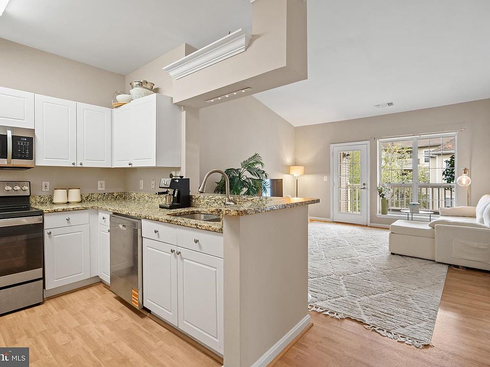 1st image of 4551 Strutfield Ln APT 4414