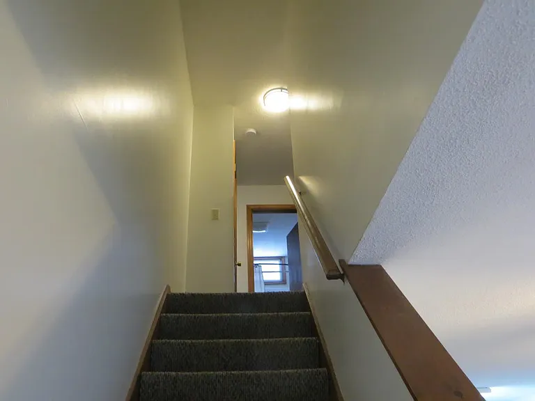110 Sidney St — Photo 20