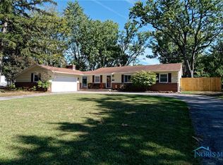 4926 Weldwood Ln, Sylvania, OH 43560