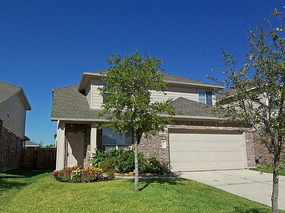 1st image of 6430 Applewood Forest Dr