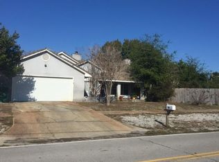 841 N Lakeside Dr, Destin, FL 32541