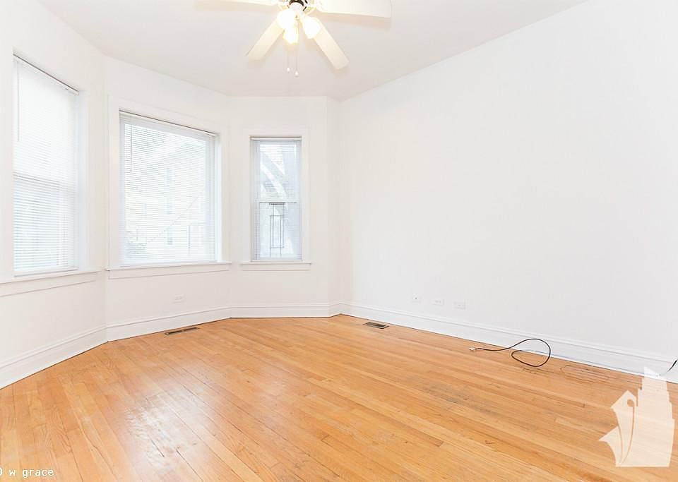 1st image of 1460 W Grace St #1318