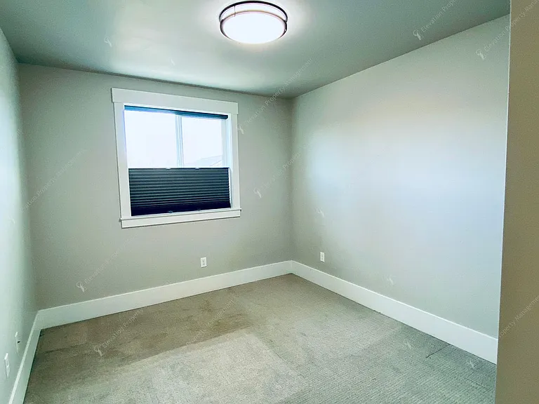 2358 NW Brickyard St — Photo 29