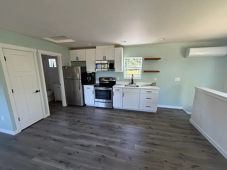 426 E North Camano Dr — Photo 4