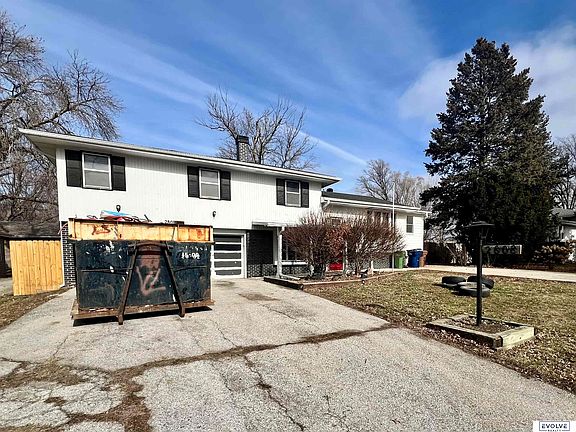 2nd image of 2808 Bonnie St