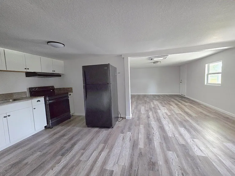 406A Puckett Rd — Photo 3