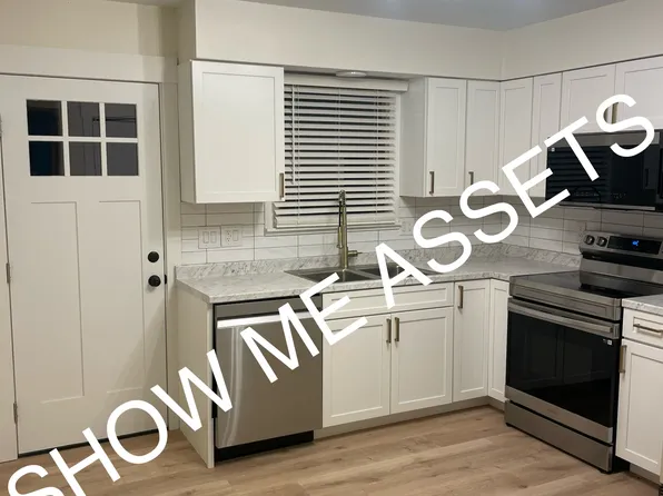 1003 Northeast Dr APT 4, Jefferson City, MO 65109