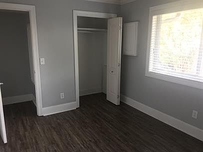 3rd image of 2637 River Dr Unit 7