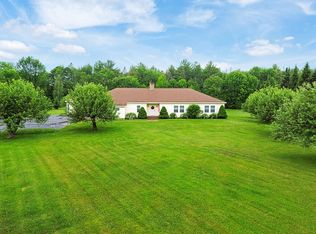 71 Winthrop Center Rd, Winthrop, ME 04364