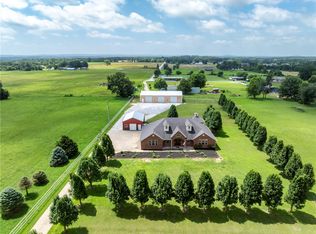 20451 Bruce Rutherford Dr, Siloam Springs, AR 72761
