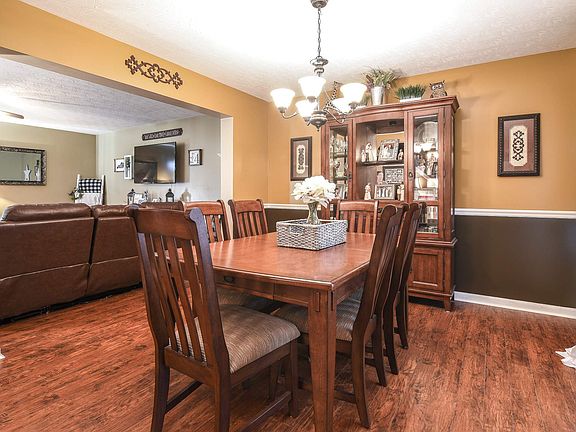5th image of 12348 Padgett Ct