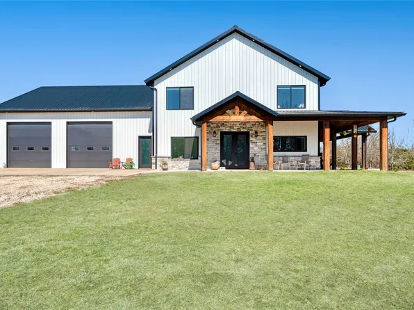 1656 County Road 15160, Blossom, TX 75416