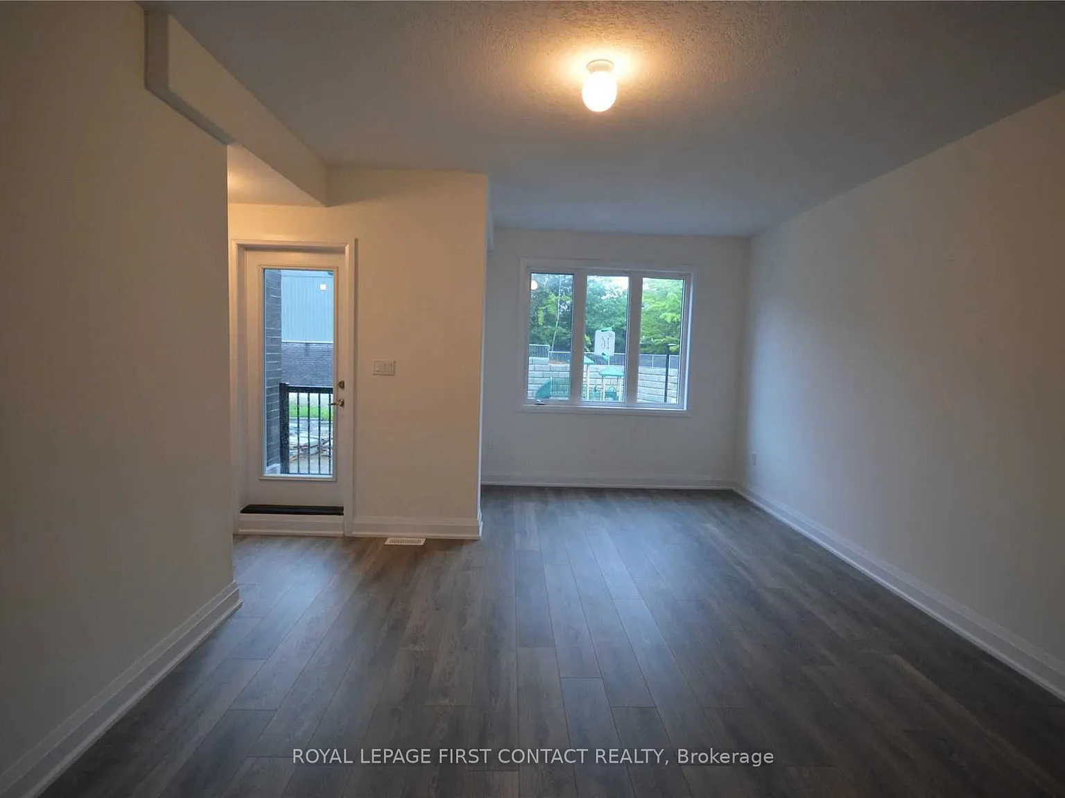 3 bed, $2,550 — Photo 2