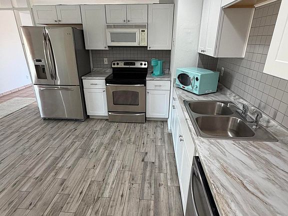 5th image of 5232 W Mauna Loa Ln