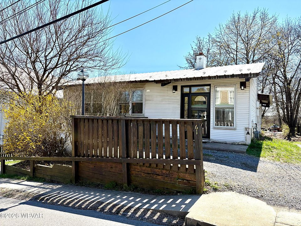 1st image of 61 W Houston Ave