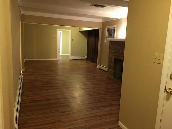 2nd image of 550 11th St